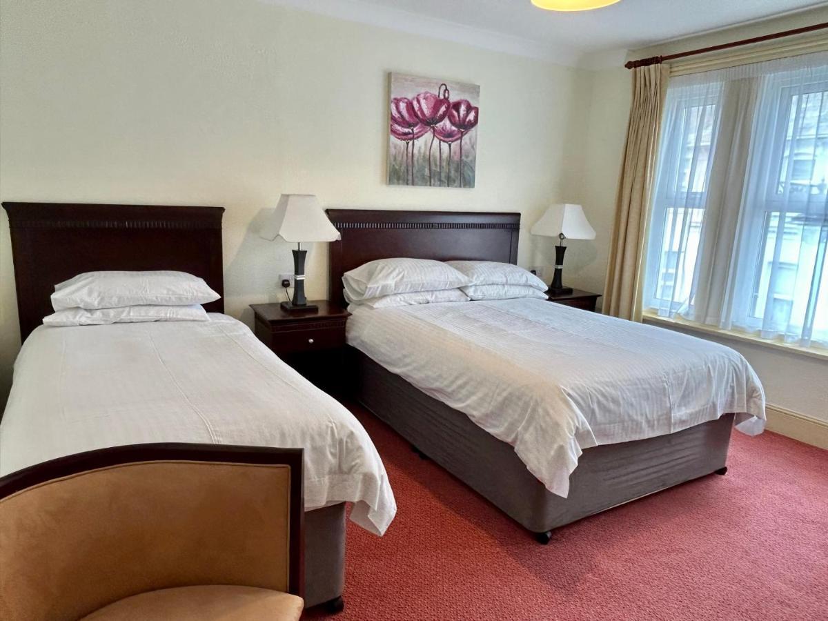 Regent Court - Seafront, Sandown - Free Car Ferry For Bookings Of 3 Or More Nights, Subject To Availability Hotel