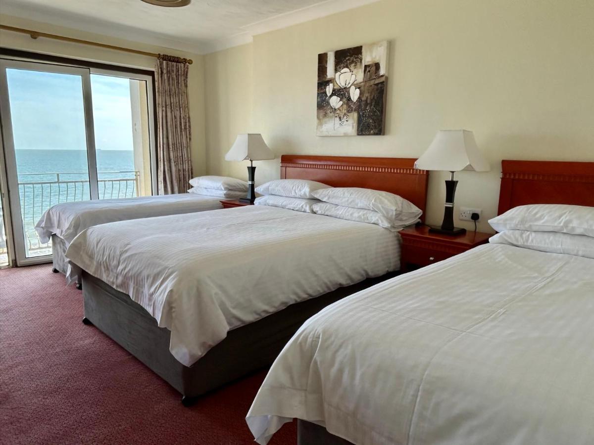 Regent Court - Seafront, Sandown - Free Car Ferry For Bookings Of 3 Or More Nights, Subject To Availability 2* Sandown