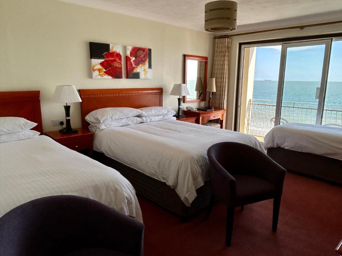 Regent Court - Seafront, Sandown - Free Car Ferry For Bookings Of 3 Or More Nights, Subject To Availability Hotel Sandown
