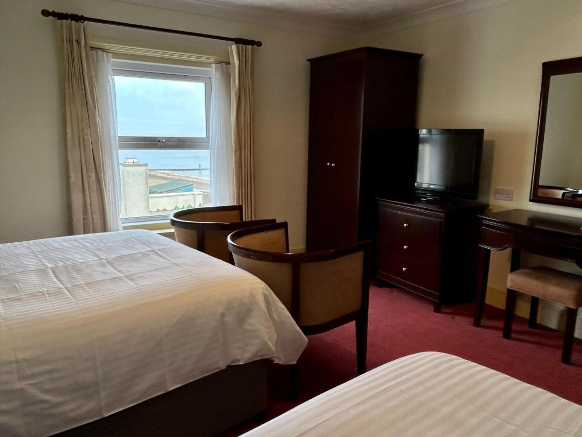 Regent Court - Seafront, Sandown - Free Car Ferry For Bookings Of 3 Or More Nights, Subject To Availability 2*