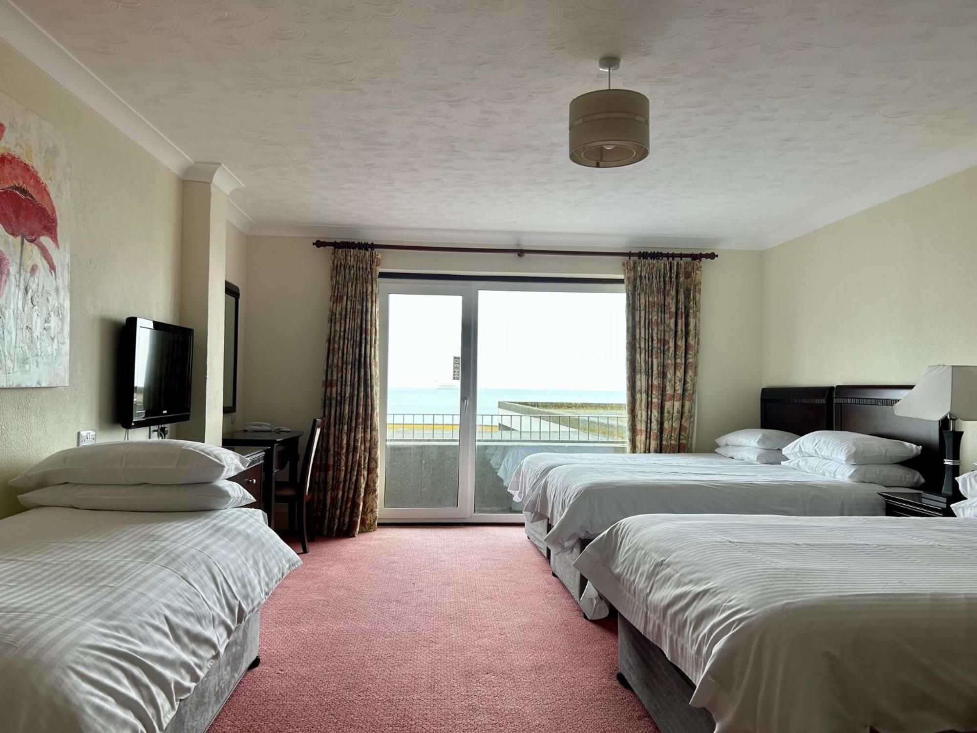Hotel Regent Court - Seafront, Sandown - Free Car Ferry For Bookings Of 3 Or More Nights, Subject To Availability